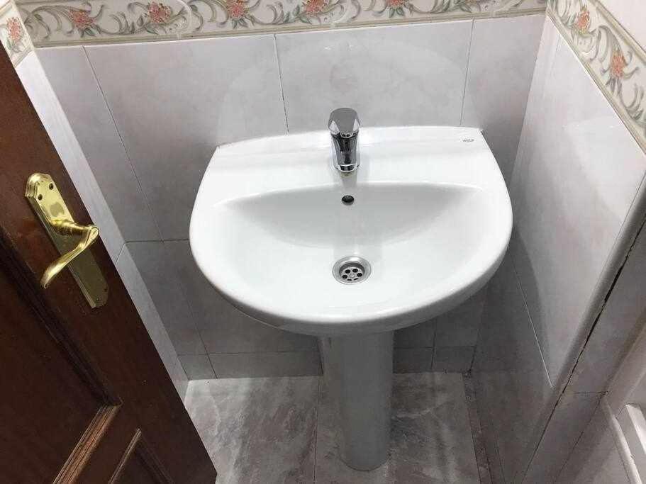 Agradable Apartamento En Zona Malasana Madrid公寓 外观 照片
